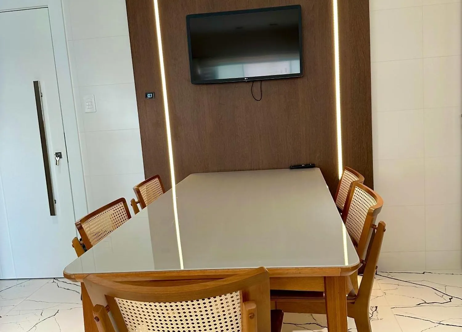 Apartamento De Frente Pro Mar Em Balneário Camboriú 0*,